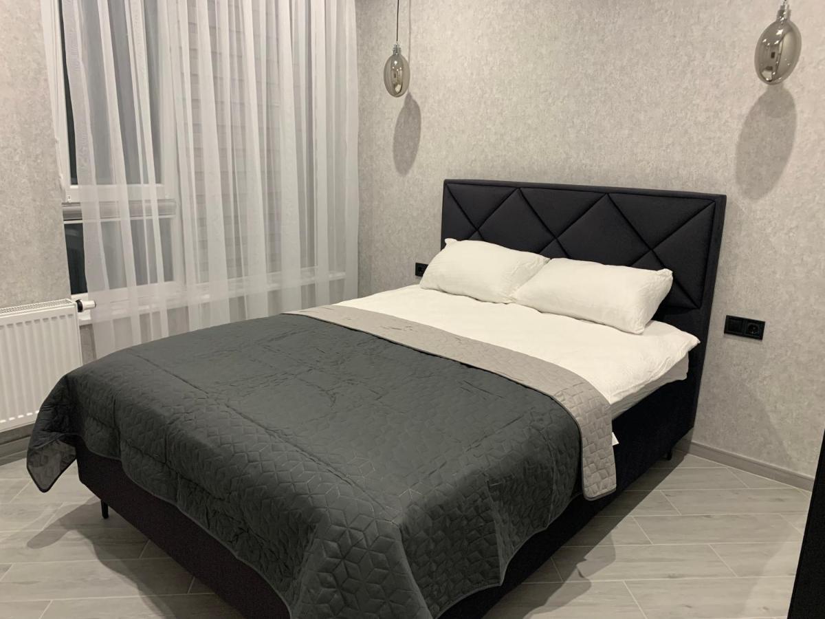 Lisoparkovy Residense Apartment Виниця Екстериор снимка