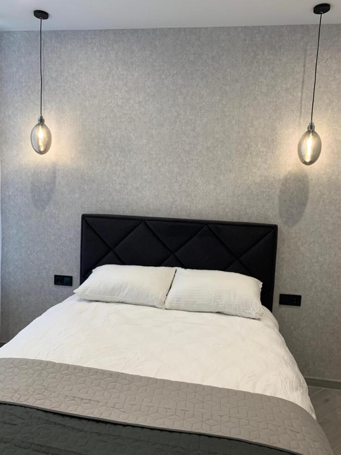 Lisoparkovy Residense Apartment Виниця Екстериор снимка